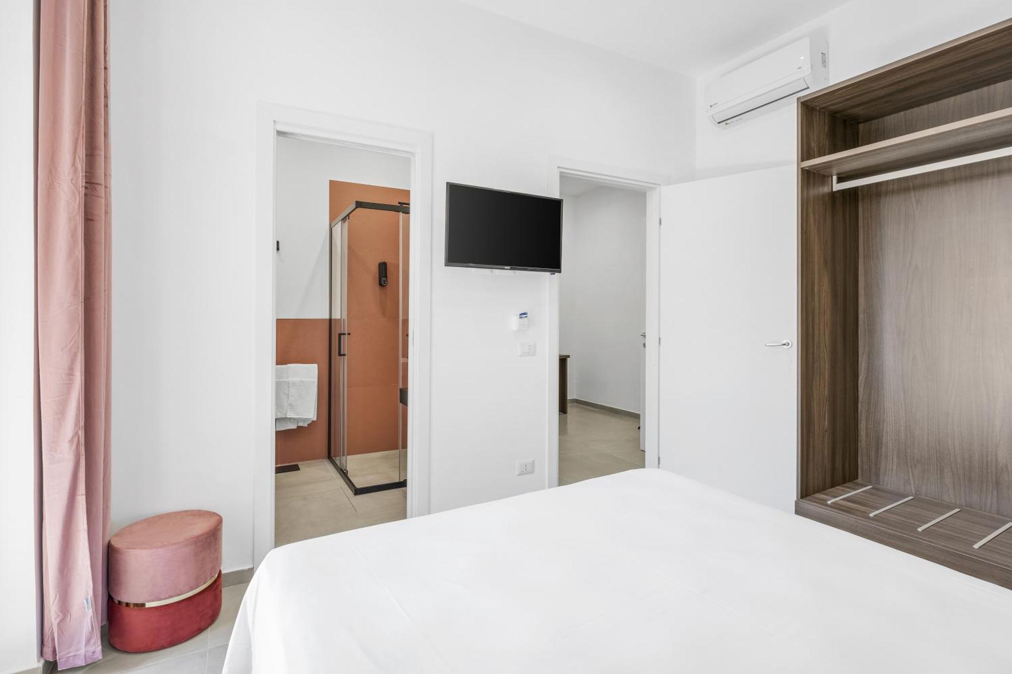 Pangea Luxury Rooms كاستيلاّماري دي ستا المظهر الخارجي الصورة